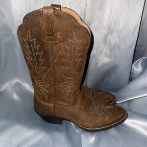 Ariat Distressed Brown Western Boots